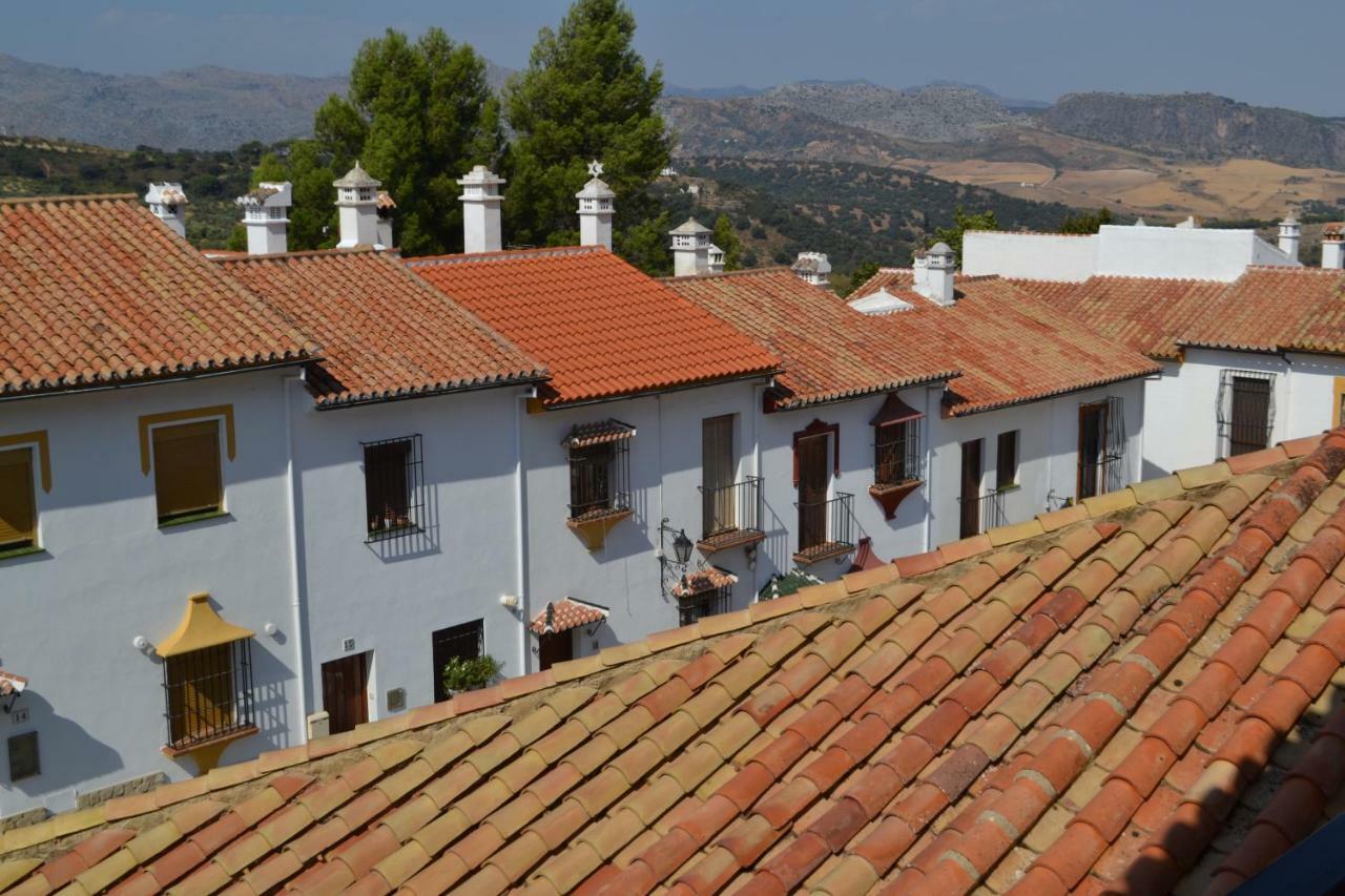 APARTAMENTOS TURÍSTICOS, PONCE DE LEÓN, Deluxe Ronda Exterior foto